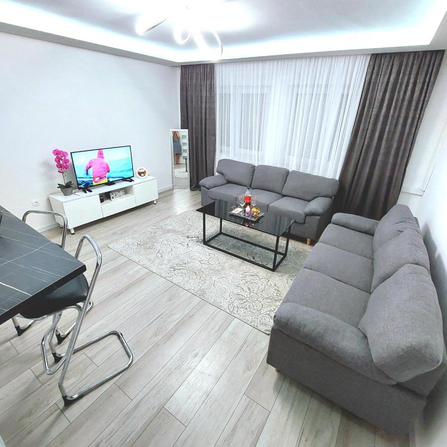 Big Delux Apartment Mostar Eksteriør billede